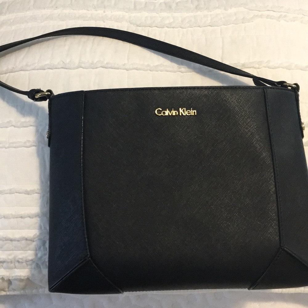 🌸 ONE DAY SALE 🌸 Calvin Klein Crossbody Bag
